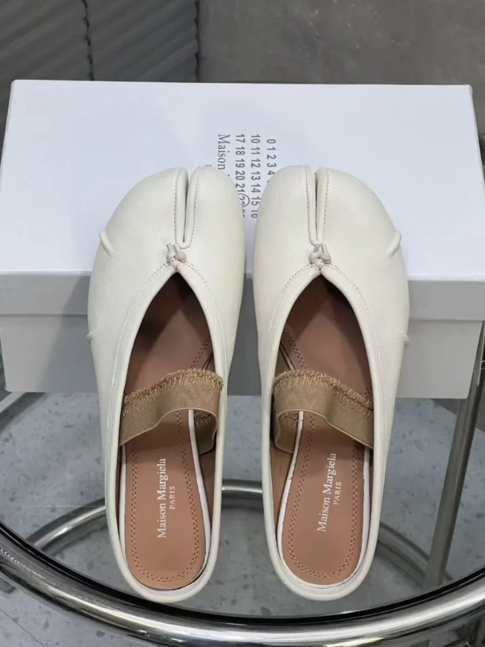 Maison Margiela Tabi Elastic Strap Leather Mule Slides